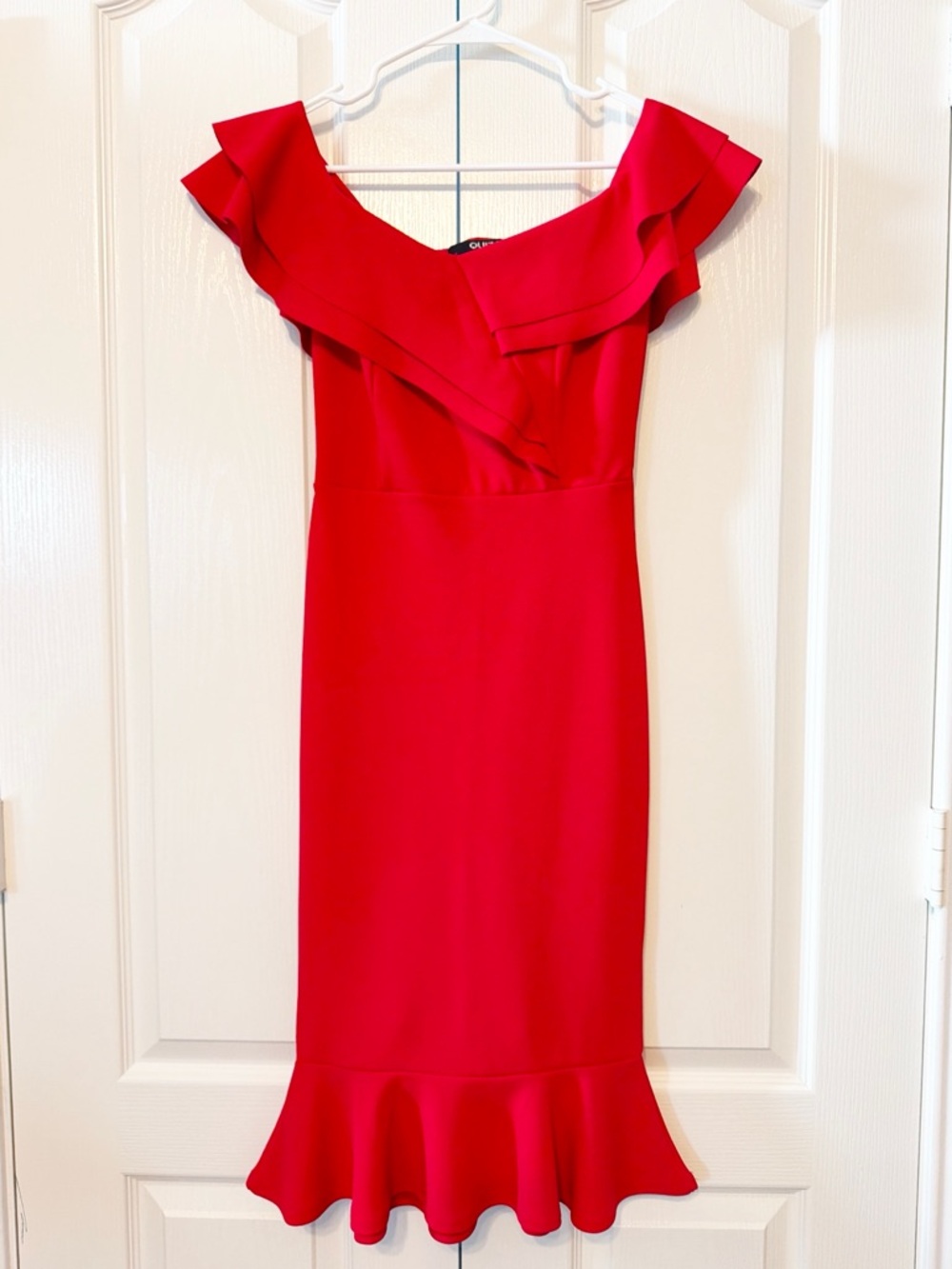 Quiz Off Shoulder Midi Bodycon Ruffle Flare Skirt  Red Dress Size UK 6 US 4